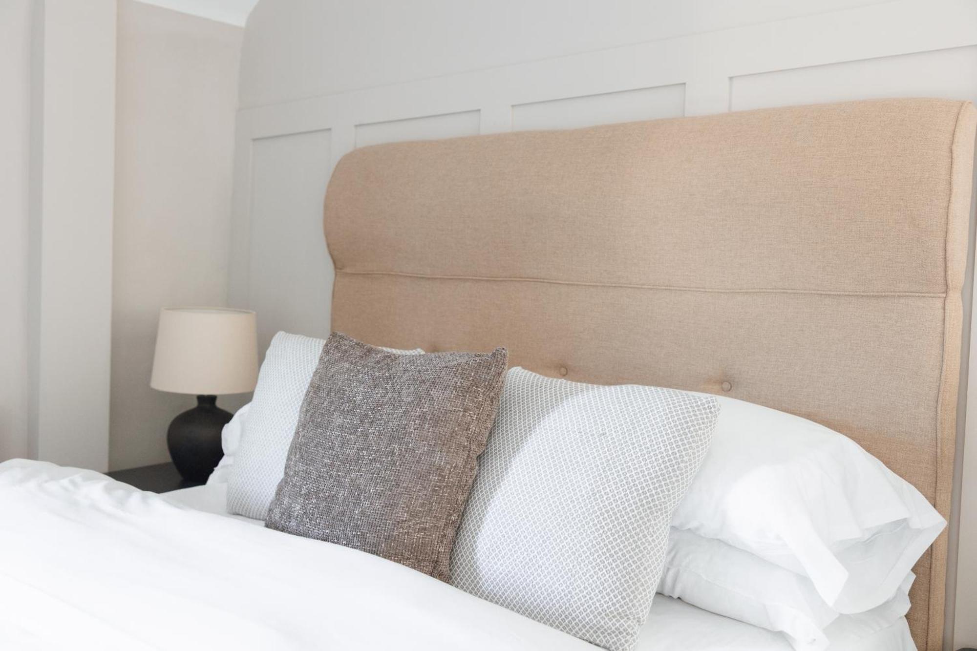The Raven Hotel At Much Wenlock By Purestay Exterior foto