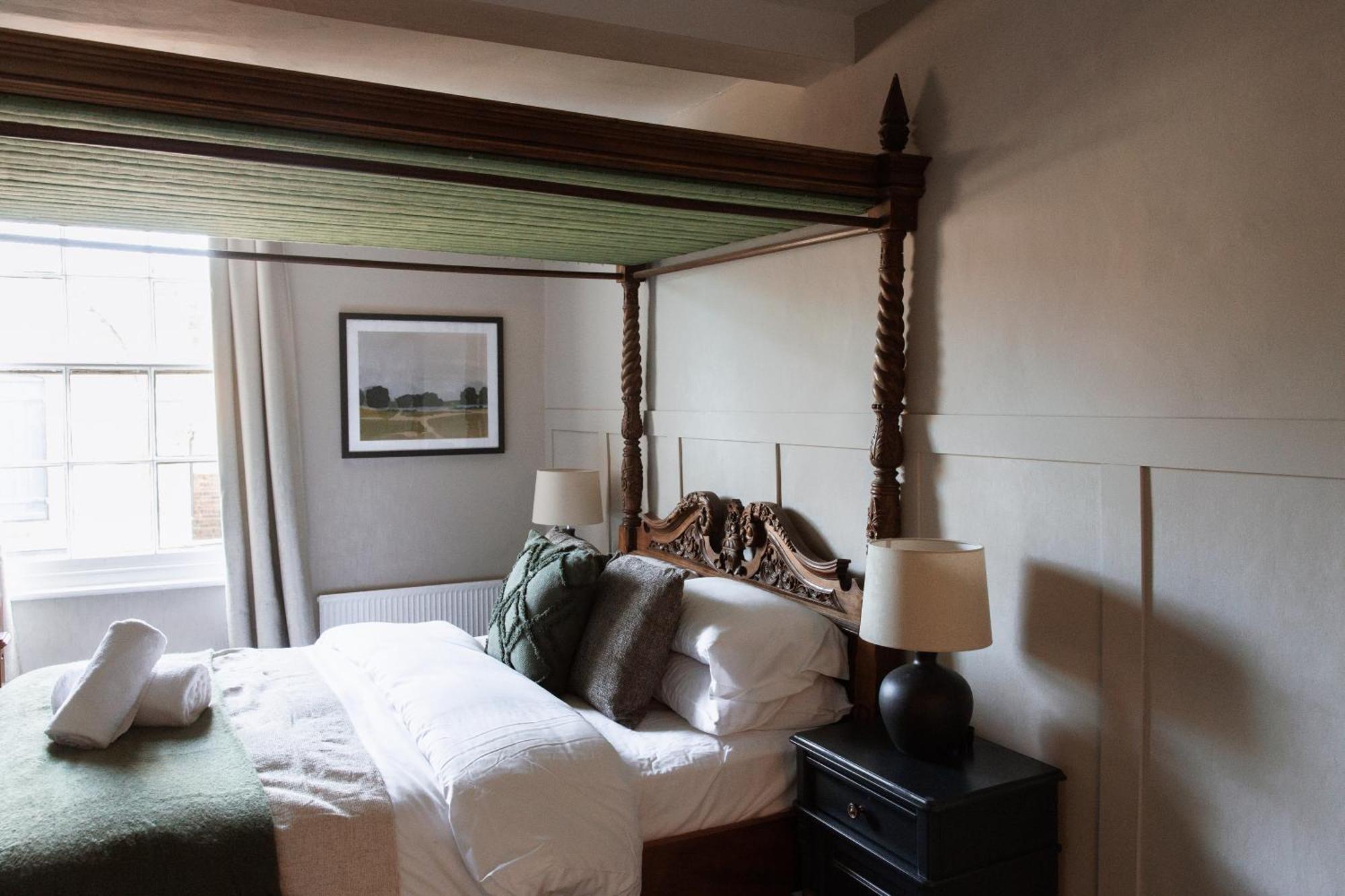 The Raven Hotel At Much Wenlock By Purestay Exterior foto