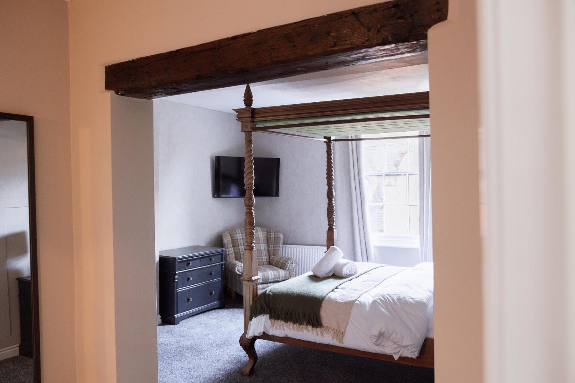 The Raven Hotel At Much Wenlock By Purestay Exterior foto